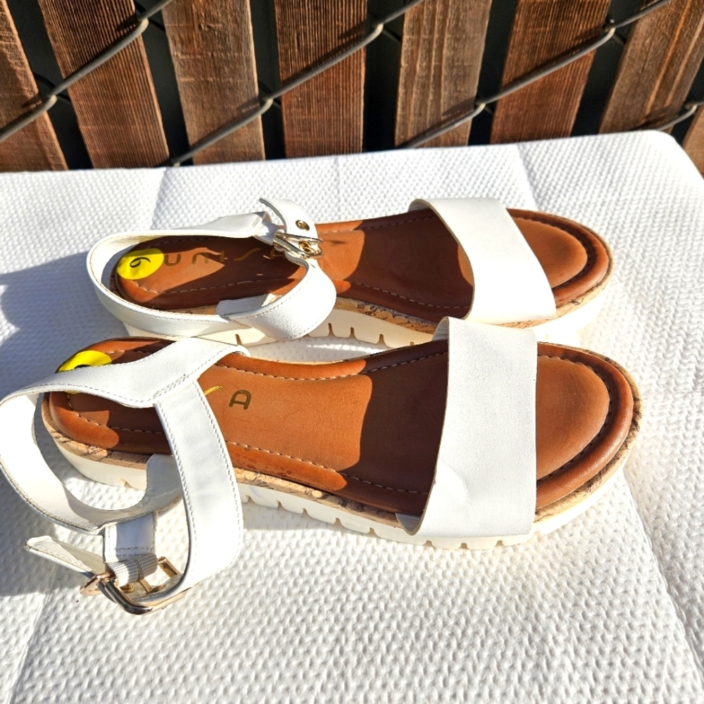 New Unisa Sandals Women's Size 9 - Picture 13 of 16